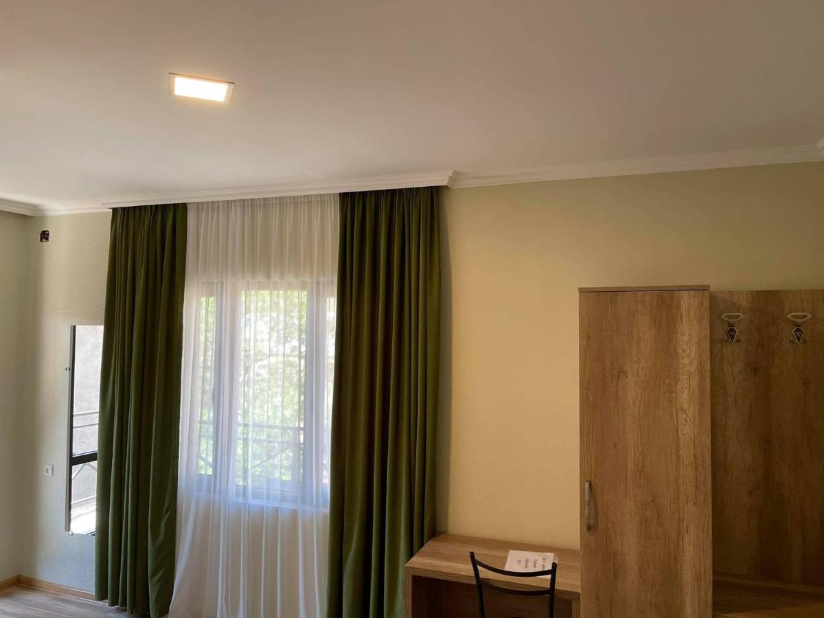 Soso Burduli'S Guesthouse 카즈베기 외부 사진