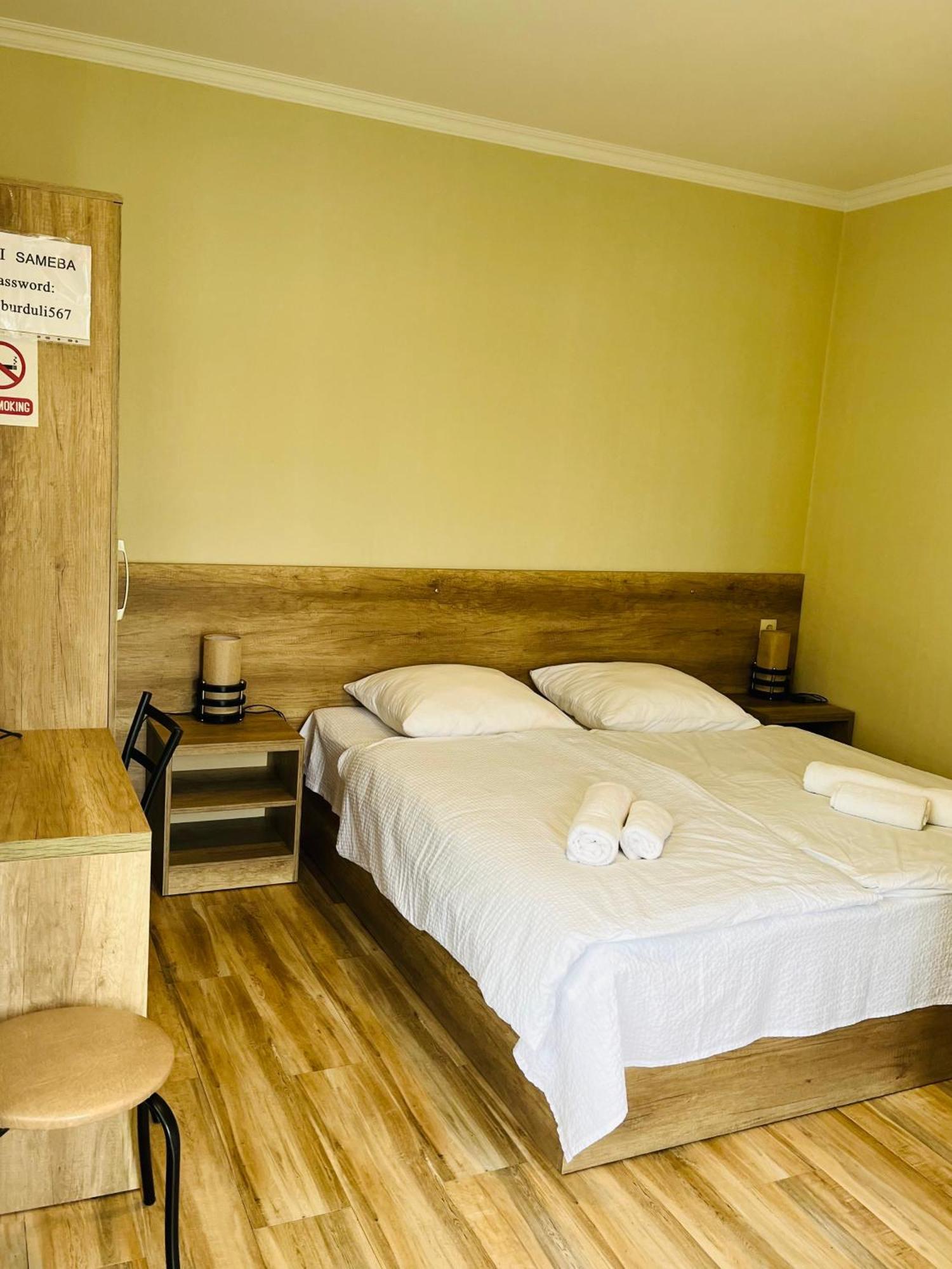Soso Burduli'S Guesthouse 카즈베기 외부 사진